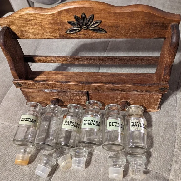 Spice Rack - Picture 2 of 4